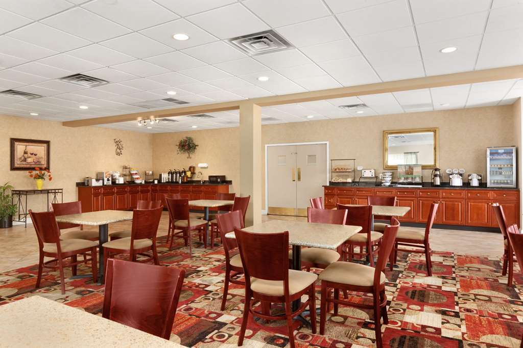 Отель Baymont By Wyndham Latham Albany Airport Удобства фото